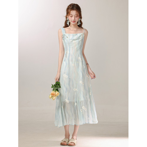 三寸藕【風吹半島】法式絕美杏色薄款防曬衫女搭配吊帶裙上衣外套