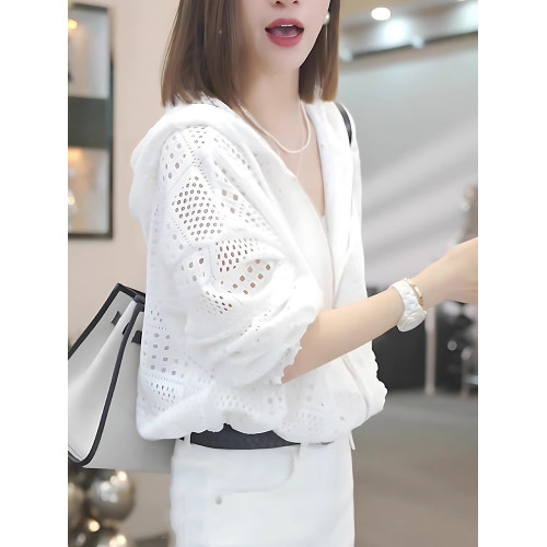鏤空連帽針織衫女秋季薄款設計感休閒百搭顯瘦防曬開衫罩衫上衣潮