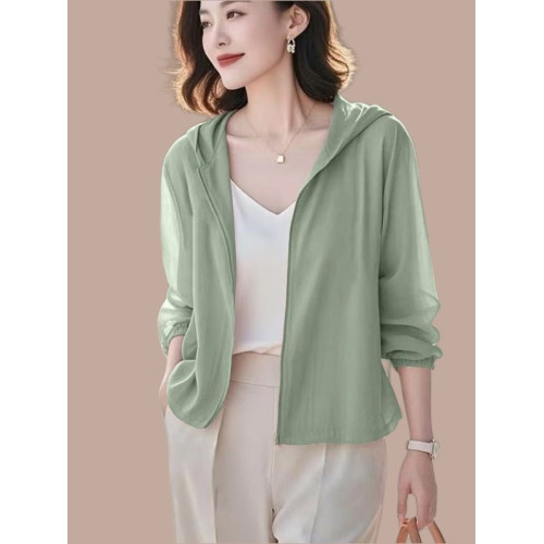 連帽防曬衣女夏薄款輕薄透氣2025新款中年女士時尚洋氣防曬服外套