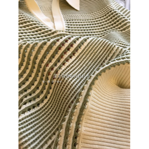 清新顯白，品質推薦！！！法式超細有機棉鏤空提花polo領針織衫女