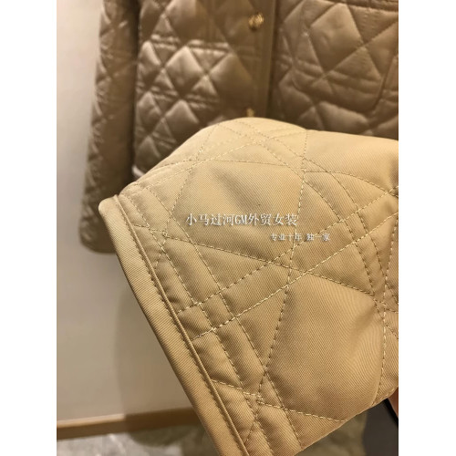 直接封神，穿N年都不過時！！！復古菱格~繙領寬鬆洋氣壓紋外套女