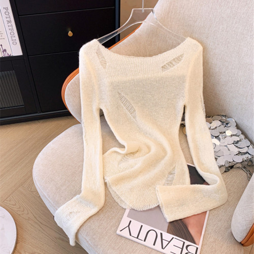 專櫃撤廻剪標性感一字領鏤空薄款防曬長袖女春季辣妹外穿針織上衣