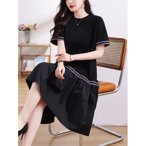 九月陌墨短袖法式圓領拼接T恤裙夏季2024新款大碼A字顯瘦連衣裙女