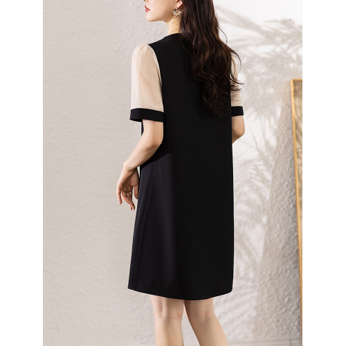 九月陌墨赫本風V領荷葉邊撞色A字洋氣顯瘦短袖連衣裙女歐洲站夏季