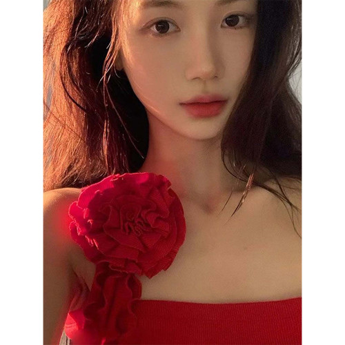 BaiYaShan/白婭衫 時尚辣妹紅色單肩上衣氣質修身立體花吊帶背心