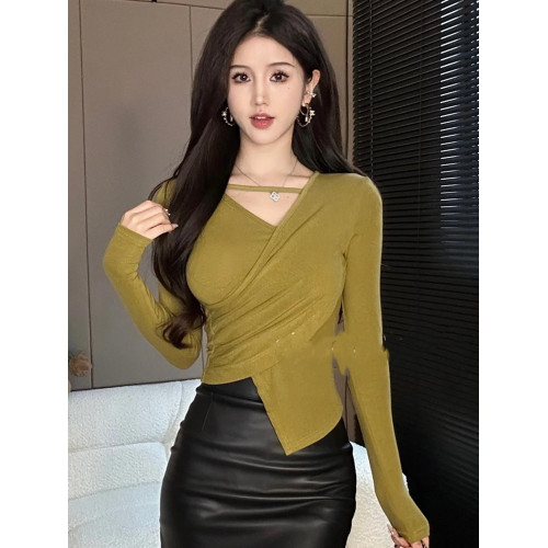今年流行不規則長袖T恤女2025秋冬新款交叉V領修身顯瘦性感打底衫