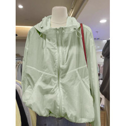 奧特萊斯~撤櫃剪標雙拉鍊薄款百搭連帽沖鋒衣輕薄外套女防曬上衣