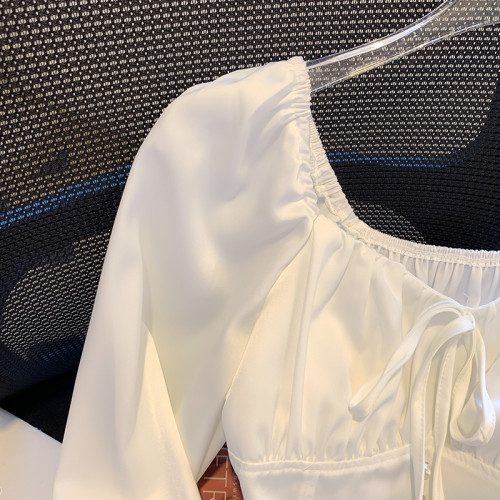 撿漏一線專櫃粉色荷葉邊泡泡袖襯衫女早秋法式方領掐腰漂亮小衫