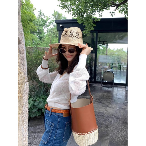 薄款微透顯瘦溫柔純色針織t恤2025夏季氣質長袖上衣時尚防曬服女