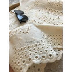 真的巨好看~很溫柔！！法式重工縷空刺綉氣質襯衫+松緊腰半身裙女