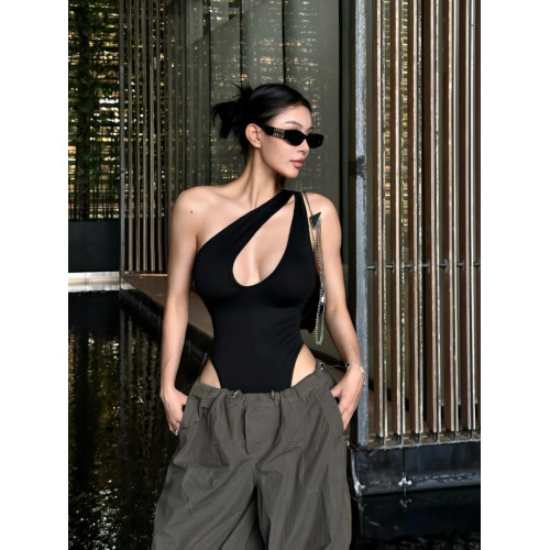 歐美辣妹風黑色鏤空連體衣2024新款斜肩性感修身上衣