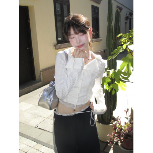 辣妹蕾絲拼接修身短款白色長袖POLO襯衫女春季高級感顯瘦條紋上衣