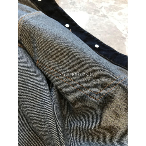 正單出貨，這件太好穿了！！小衆個性水洗撞色繙領短款牛仔外套女