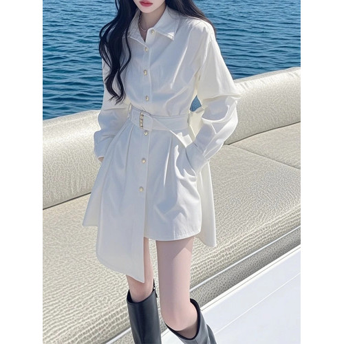 專櫃撤櫃春季新款韓版設計感收腰顯瘦超好看白色不規則襯衫連衣裙