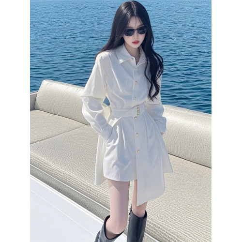 專櫃撤櫃春季新款韓版設計感收腰顯瘦超好看白色不規則襯衫連衣裙