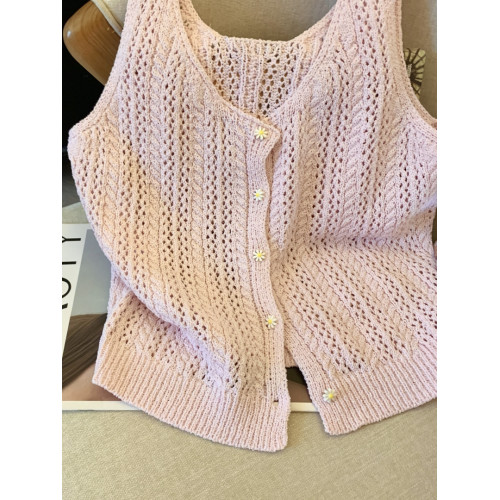 四季青女裝~復古鉤花慵懶風針織衫女寬鬆短款單排釦吊帶鏤空背心