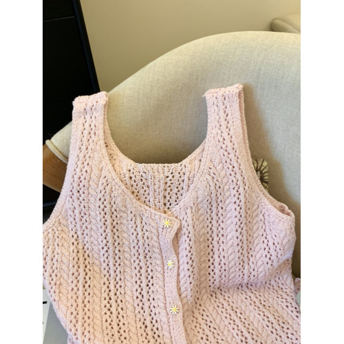 四季青女裝~復古鉤花慵懶風針織衫女寬鬆短款單排釦吊帶鏤空背心