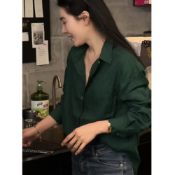 法式V領綠色襯衫女夏季高級感氣質寬鬆通勤職業襯衣時尚洋氣上衣