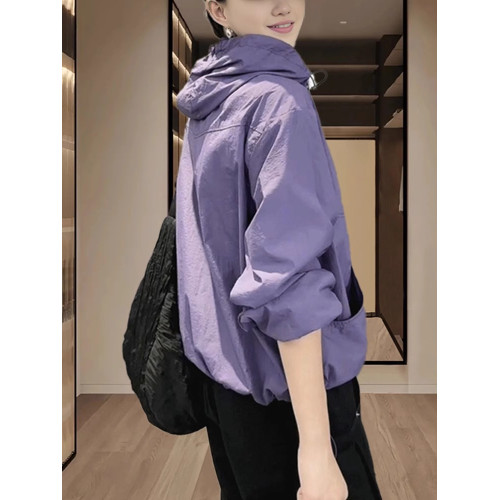 薄款連帽防曬服外套女士夏季2025新款寬鬆休閒百搭長袖沖鋒衣夾克