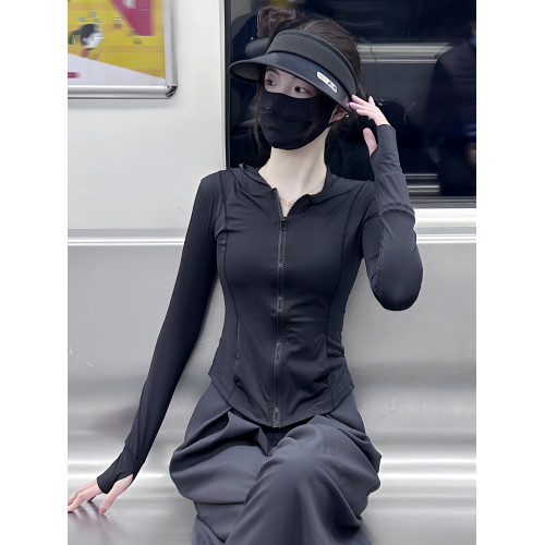 黑色連帽冰絲防曬衣女款夏薄款戶外防紫外線防曬服修身短外套上衣