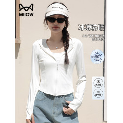貓人白色冰絲防曬衣女士夏季薄款2025防紫外線修身瑜珈服開衫上衣