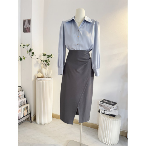 法式V領緞面長袖襯衫女2025秋季設計感氣質通勤襯衣職業正裝面試