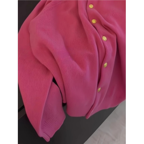 韓系穿搭超好看樹莓粉小金釦針織開衫上衣女秋冬歐貨漂亮毛衣外套