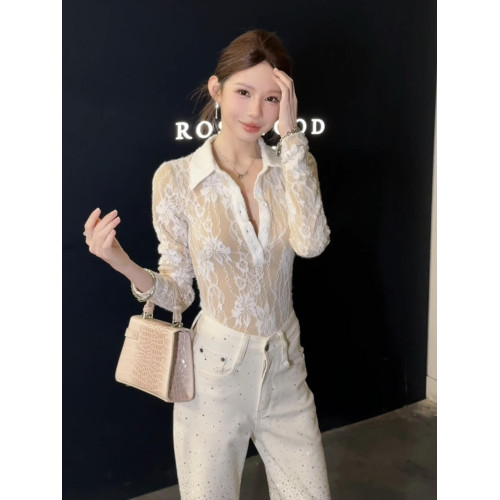 冬季法式小資小上衣重要場合小衆設計感獨特漂亮通勤白色蕾絲襯衫