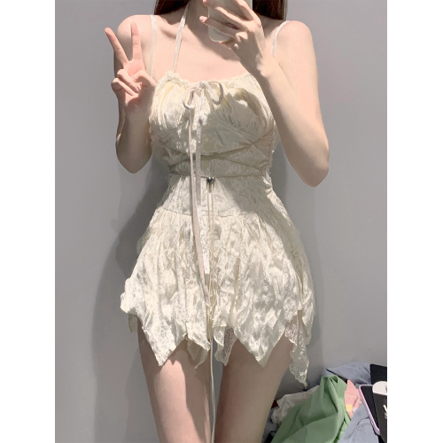 法式白月光掛脖吊帶連衣裙小個子女裝2025新款不規則包臀裙子夏季