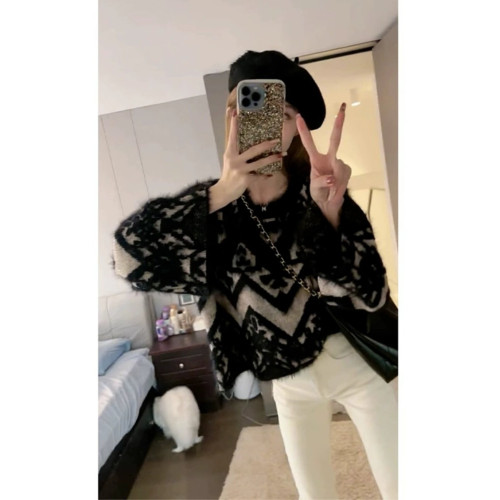 時尚高級感2025年新款秋季女裝法式設計寬鬆型水貂絨復古套頭上衣