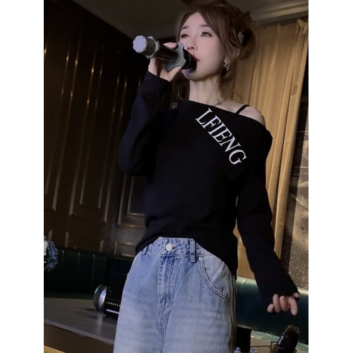 韓版時尚斜肩字母長袖T恤女2025春秋新款顯瘦露肩設計感百搭上衣