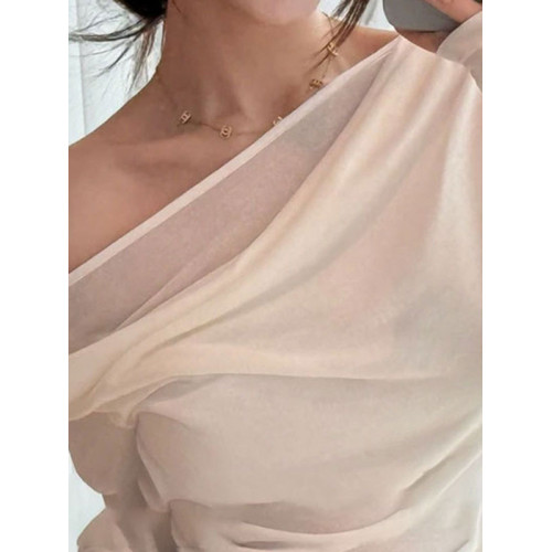 白色斜肩露肩長袖t恤女夏設計感小衆褶皺收腰顯瘦獨特超好看上衣