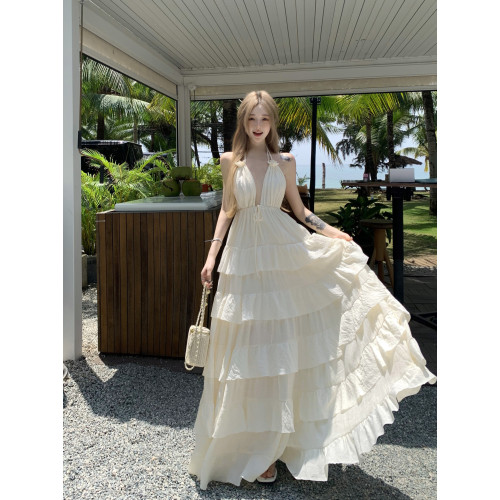 泰國海邊雲南度假棉麻V領收腰顯瘦掛脖露背荷葉邊大擺蛋糕連衣裙