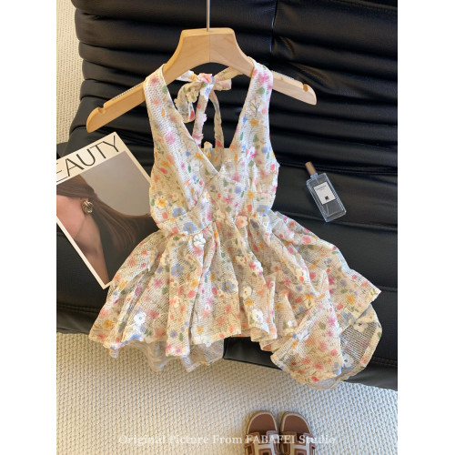 自畱爆款推薦~法式浪漫碎花掛脖背心女夏季度假風氛圍感甜辣上衣