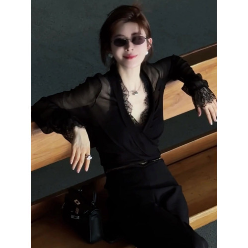 歐貨高級大牌輕薄透氣長袖罩衫上衣2025夏季修身蕾絲拼接漂亮小衫