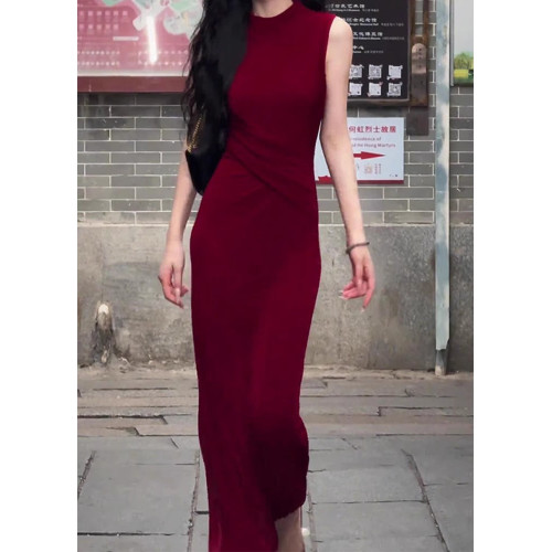 點點夏季新款法式復古風高級女神範收腰顯瘦氣質感無袖紅色連衣裙