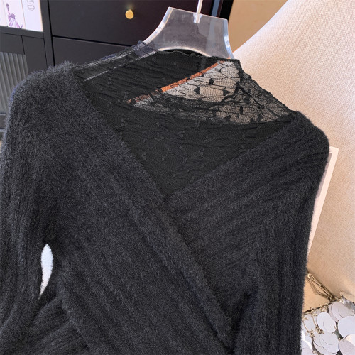 專櫃撤廻剪標假兩件長袖拼接蕾絲針織衫女秋冬別致喇叭袖短款上衣