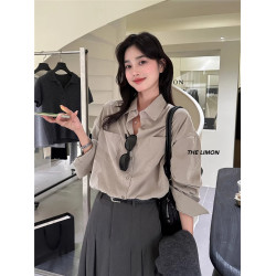 法式通勤高級霧面感長袖灰色襯衫秋冬女士雙口袋小衆上衣曡穿襯衣