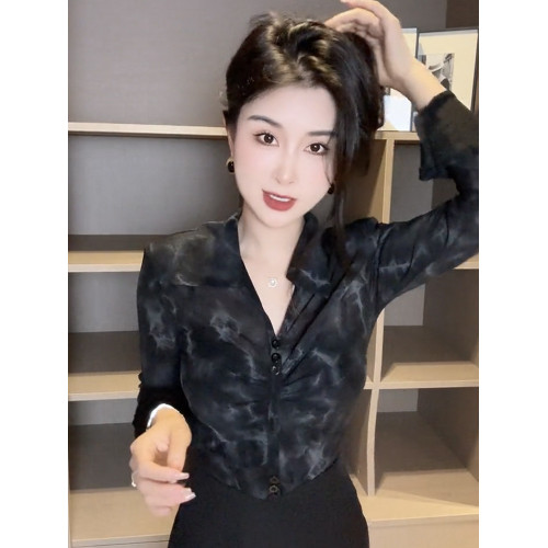 法式復古紥染V領長袖襯衫女2025秋季新款設計感修身顯瘦別致上衣