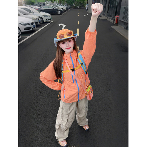 涼感速乾多巴胺防曬衣女款秋季薄款小個子穿搭外套戶外登山沖鋒衣