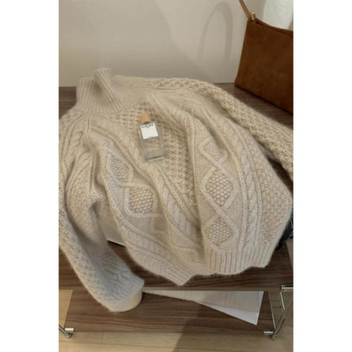 法式高領粗毛線浣熊絨毛衣女2024高級感麻花針織上衣羊毛打底衫冬