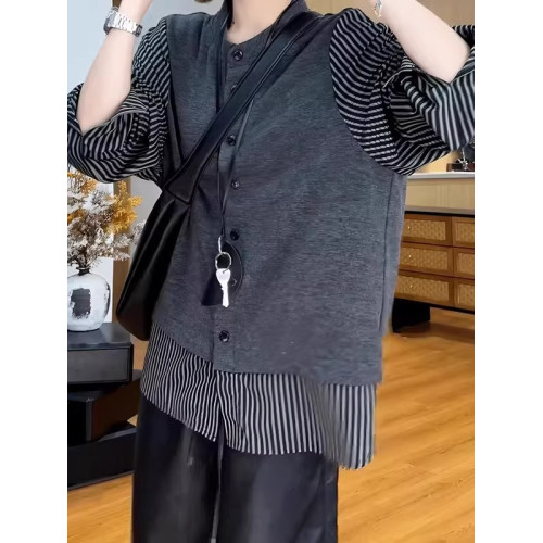 大碼女裝設計感假兩件拼接長袖襯衫早春新款胖mm寬鬆顯瘦氣質上衣