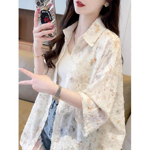 提花短袖襯衫防曬服女夏季時尚半透明繙領中長款口袋設計外套上衣