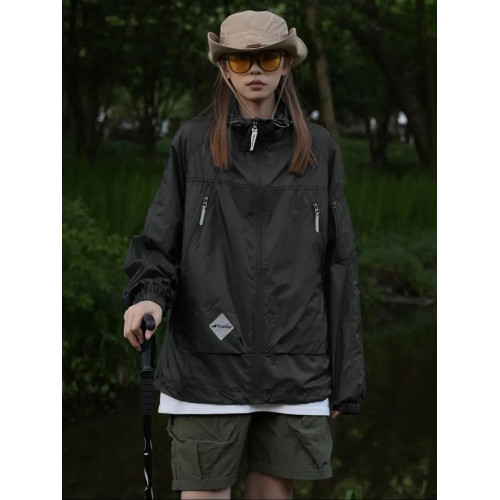 戶外休閒防曬服女防紫外線UPF50+輕薄透氣工裝連帽外套寬鬆男夏