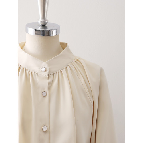 復古法式杏色立領燈籠袖緞面襯衫女2025春秋新款垂墜感小衆上衣