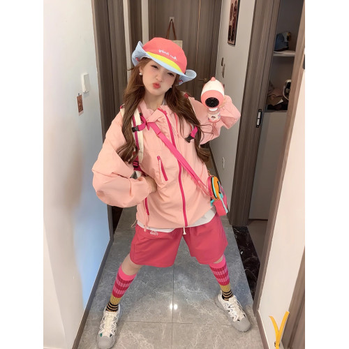 多巴胺穿搭女套裝夏季戶外輕薄防曬衣短褲搭配一整套戶外登山外套