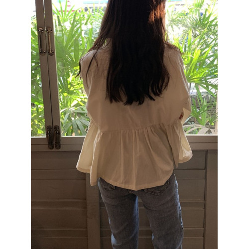 溫柔韓系寬鬆V領杏色襯衫ins百搭設計感2026早春款排釦長袖娃娃衫