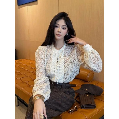 法式小香風單排釦甜美鏤空鉤花長袖蕾絲衫女2025秋季新款時尚上衣