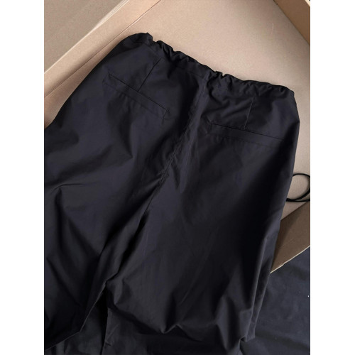 CHAO級推薦！真的吼吼看！黑色高腰抽繩褶皺設計速乾防曬工裝褲