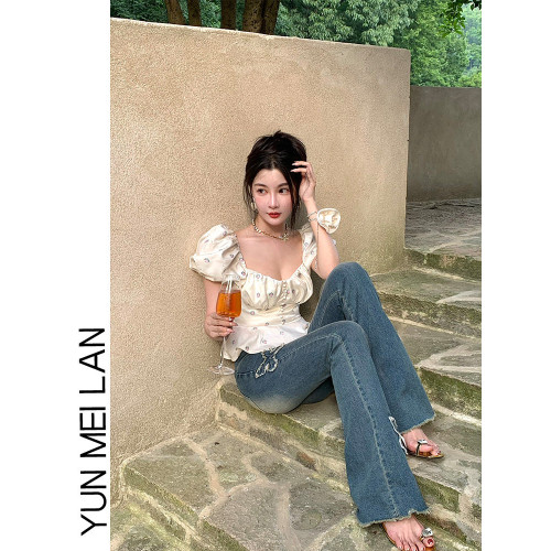 方領泡泡袖浮雕花朵刺綉襯衫女2026夏季新款收腰顯瘦甜辣妹上衣女